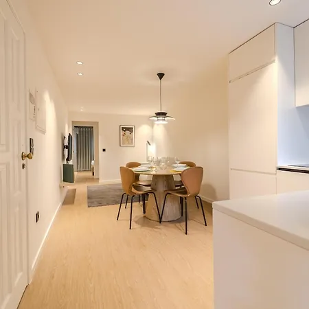 The Flats Ii Apartment
